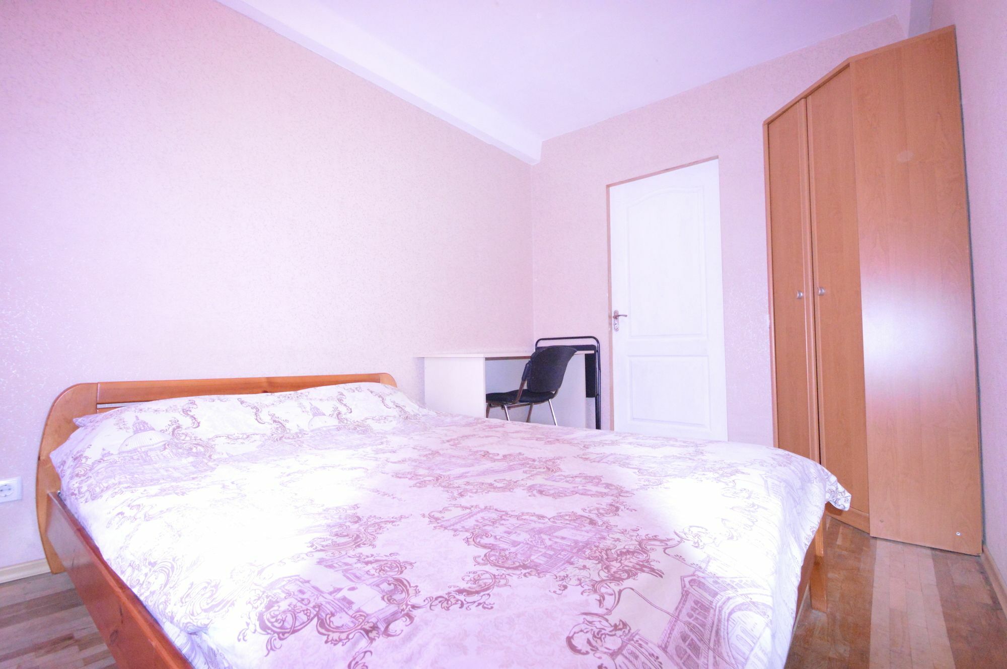 Guest House Otradny For 3 Rooms Kyjev Exteriér fotografie